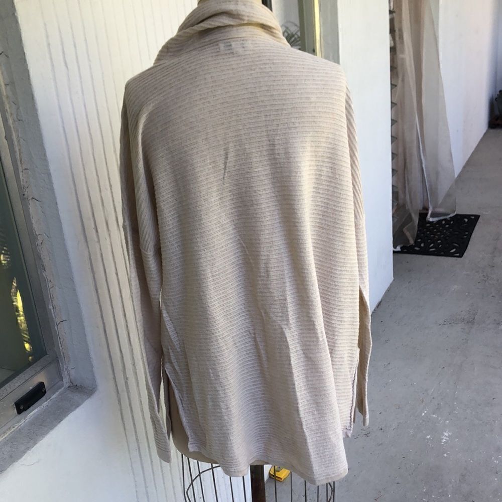 Kinross Cashmere tunic - Picture 3 of 4